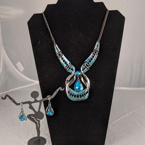 Ombre Statement Necklace and earrings